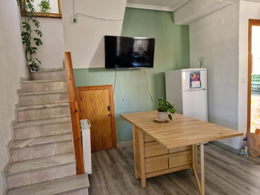 Oscar'S Chillout House By The Beach Санта Пола Екстериор снимка